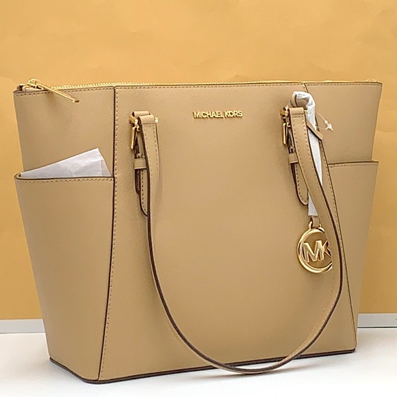 MICHAEL KORS CHARLOTTE LARGE TOP ZIP TOTE CAMEL COLOR - Picture 3 of 16